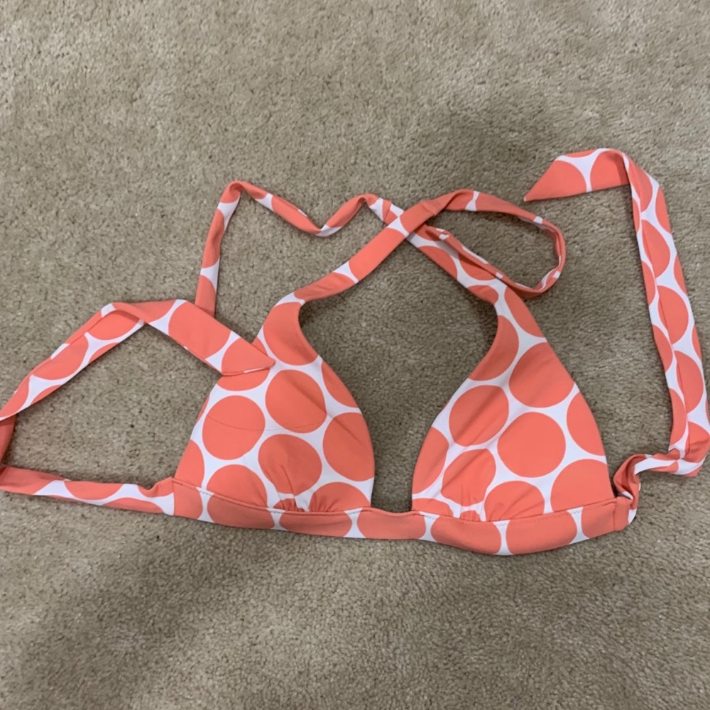 5/$20 Victoira's Secret Coral Swim Top